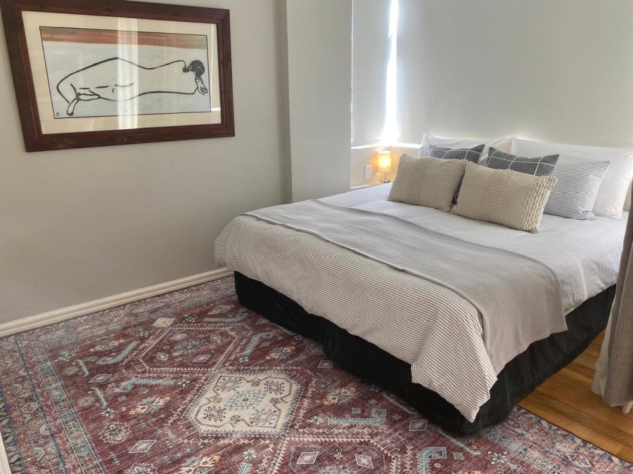 To Let 1 Bedroom Property for Rent in Sea Point Western Cape